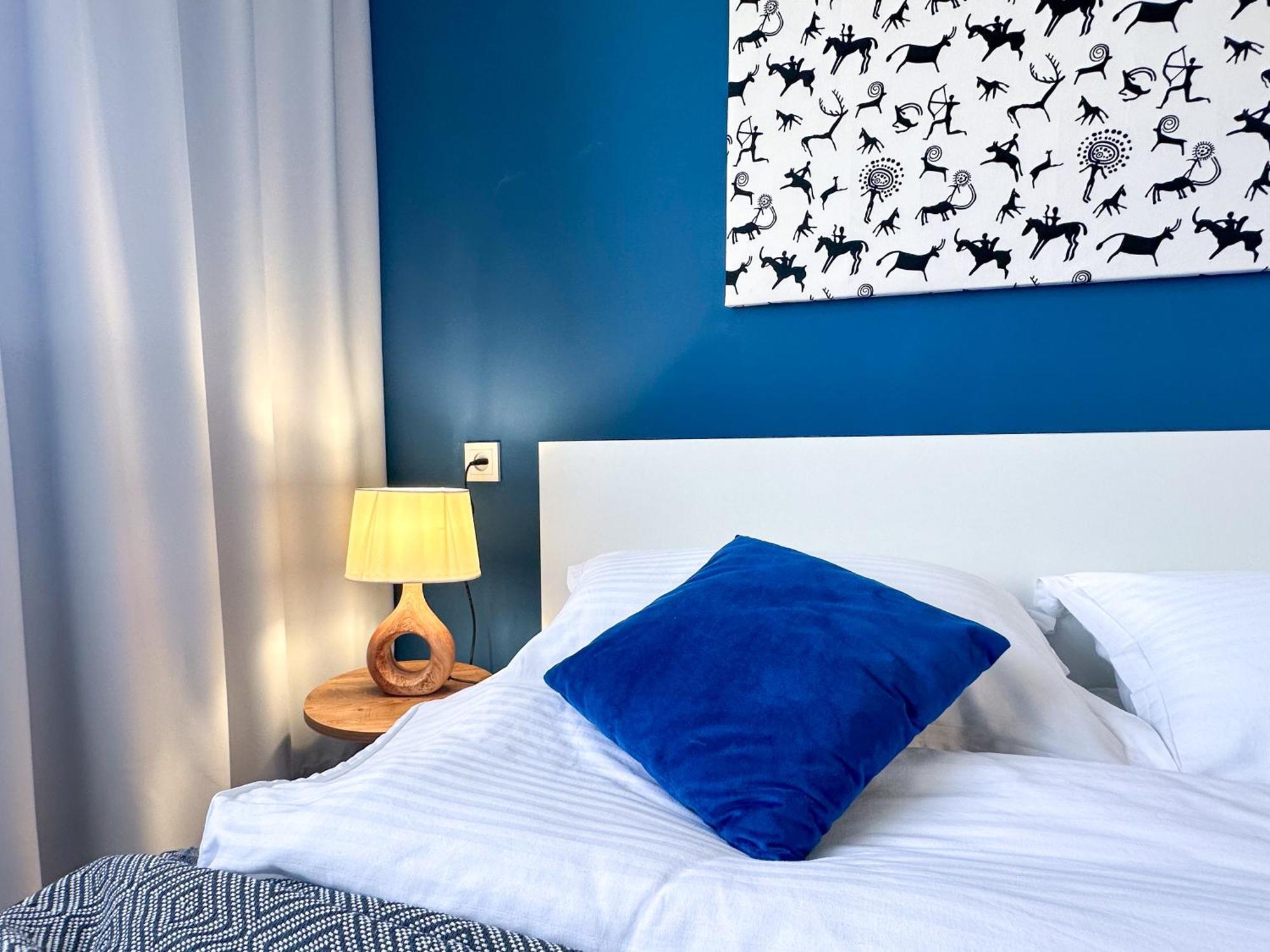 Adt Apartments Almaty Quarto foto
